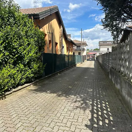 Apartment Il Laghetto - Residenza Casorate Sempione